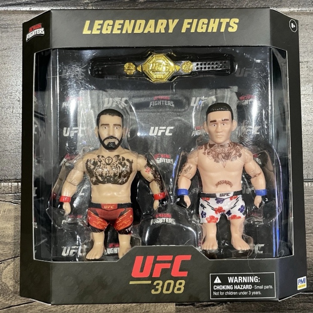 UFC #308 Octagon Legendary
Fighters Ilia Topuria/Max Holloway 2 Pack